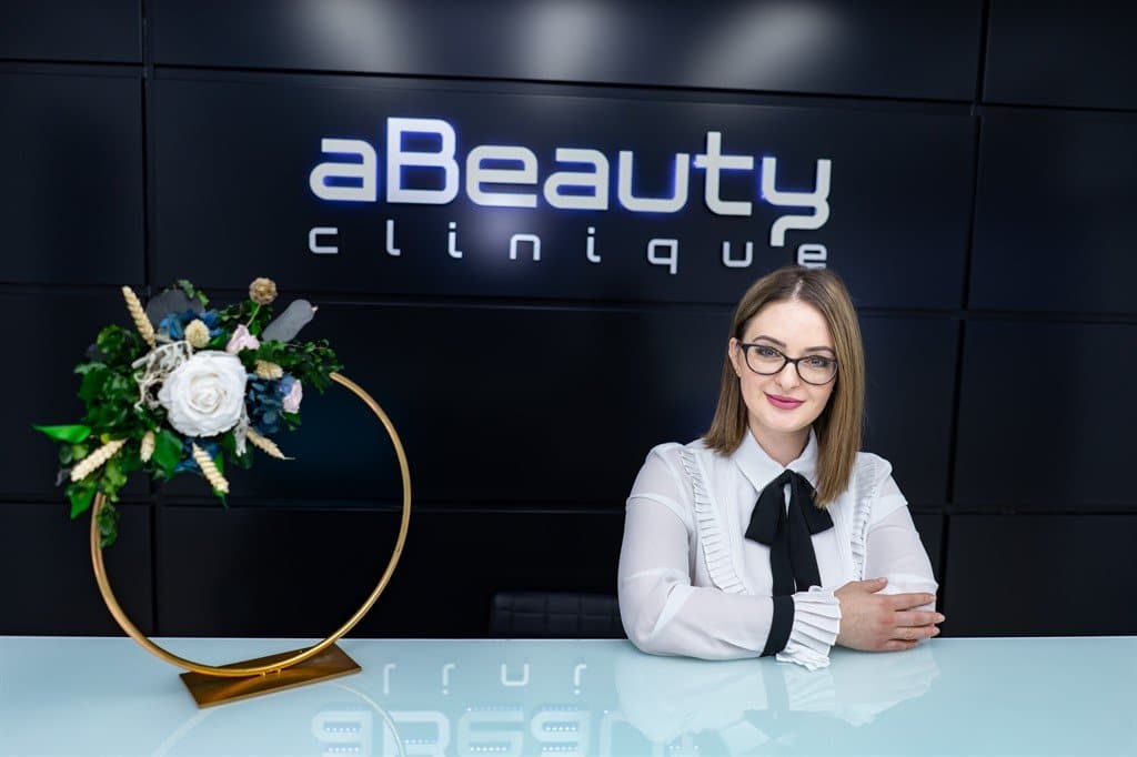 SUSANU CLINIC – Chirurgie Plastica, Estetica si Reconstructiva – Younger than before!