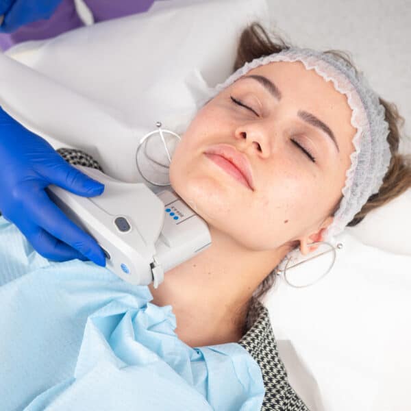 Pachet 2 ședințe, Tratament Facial Întinerire și Fermitate FaceTight, neinvaziv, Zona Submandibulară - imagine 7